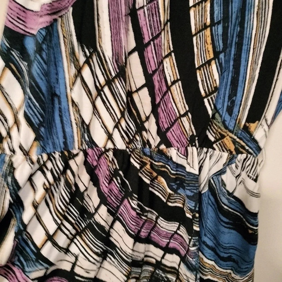 xxi Abstract Print Top Blouse with Short Sleeves and Shoulder Strap Size LARGE l - Picture 5 of 7